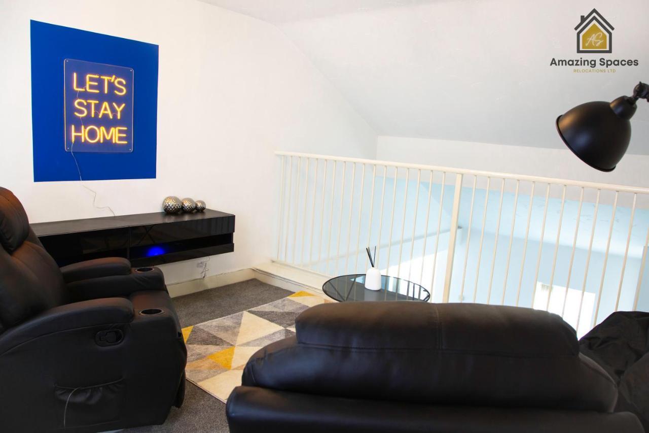 Large Unique 2 Bedroom Duplex Apartment With Private Parking & Free Wifi - Vat Qualifying By Amazing Spaces Relocations Ltd Warrington  Exteriör bild