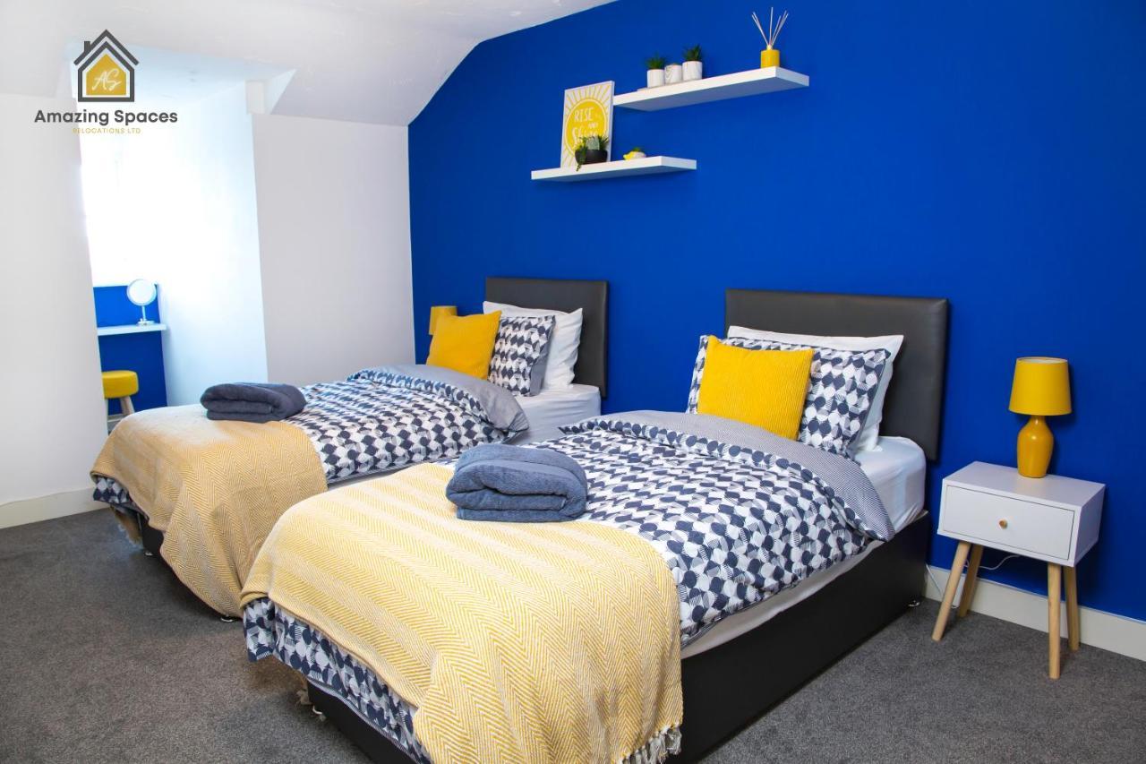 Large Unique 2 Bedroom Duplex Apartment With Private Parking & Free Wifi - Vat Qualifying By Amazing Spaces Relocations Ltd Warrington  Exteriör bild